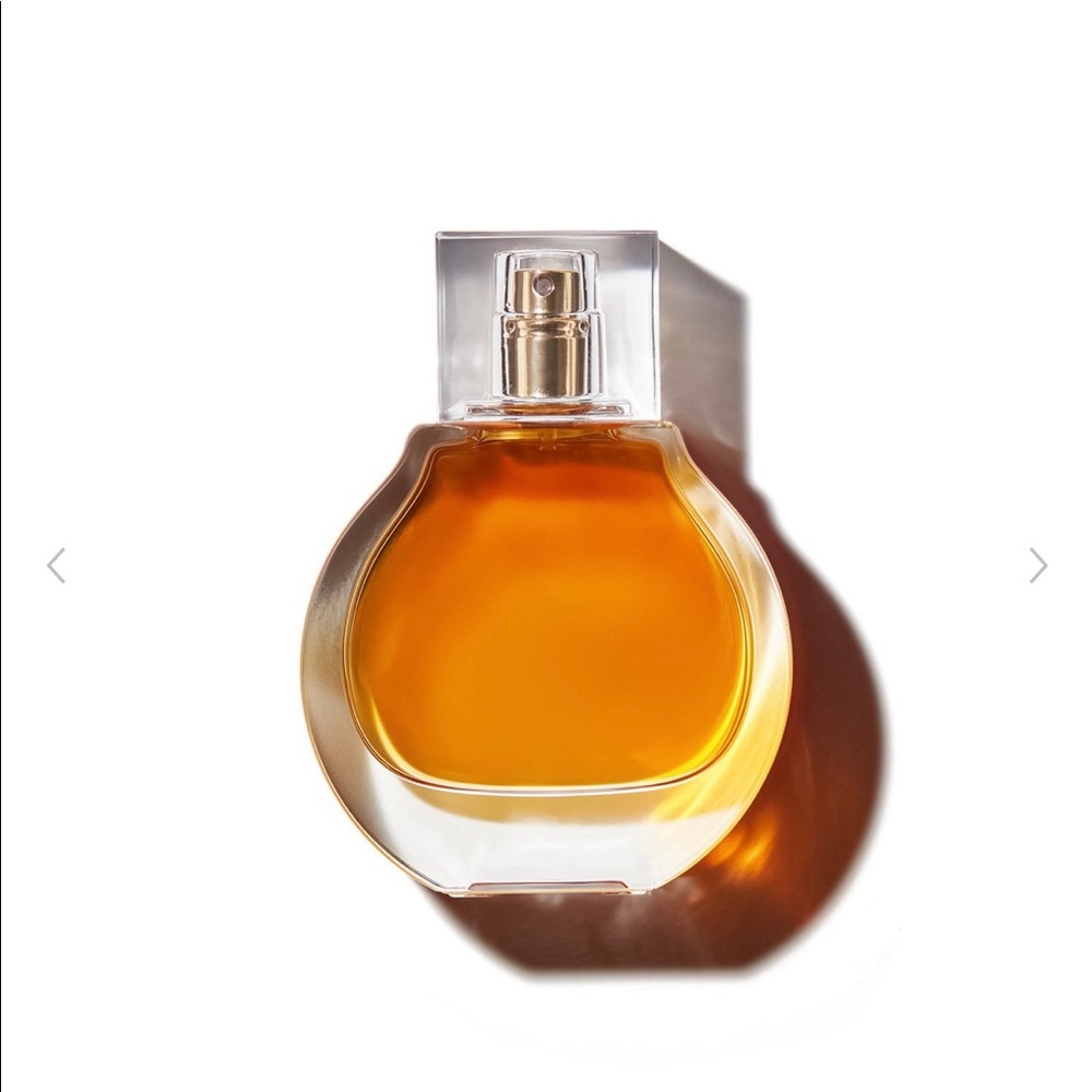 KKW Fragrance x Kendall Amber